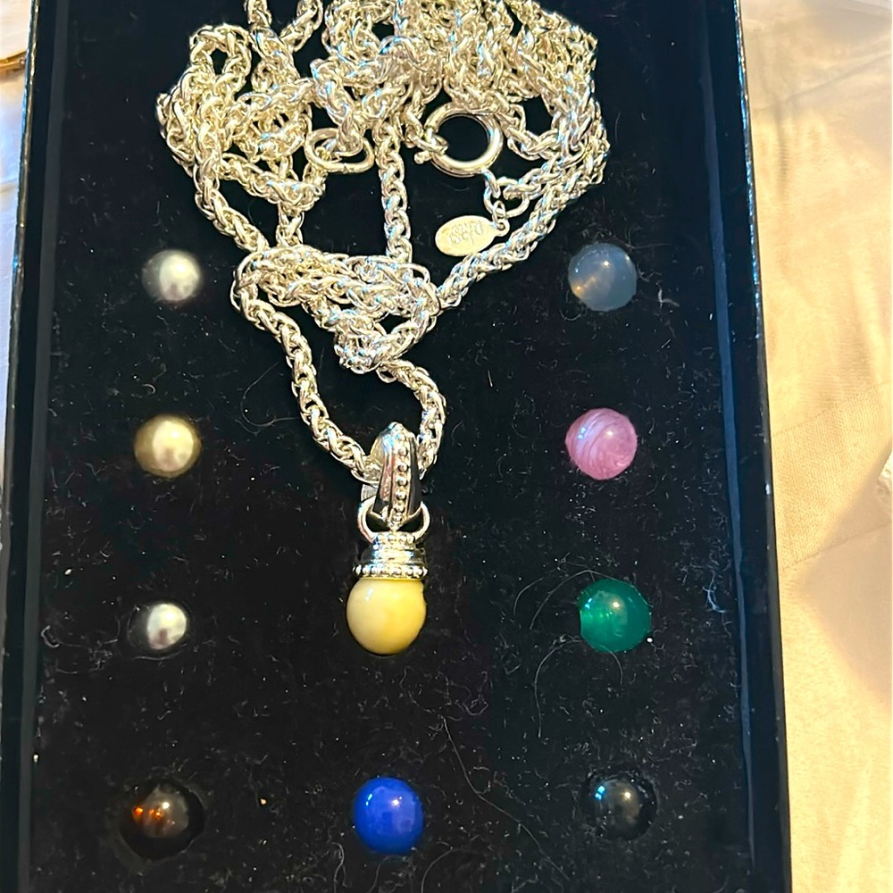 Vintage Joan Rivers Interchangeable 10 bead necklace 36” or 18” long if doubled